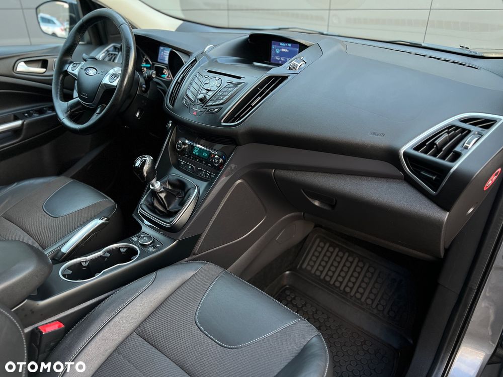 Ford Kuga 2.0 TDCi Titanium - 11
