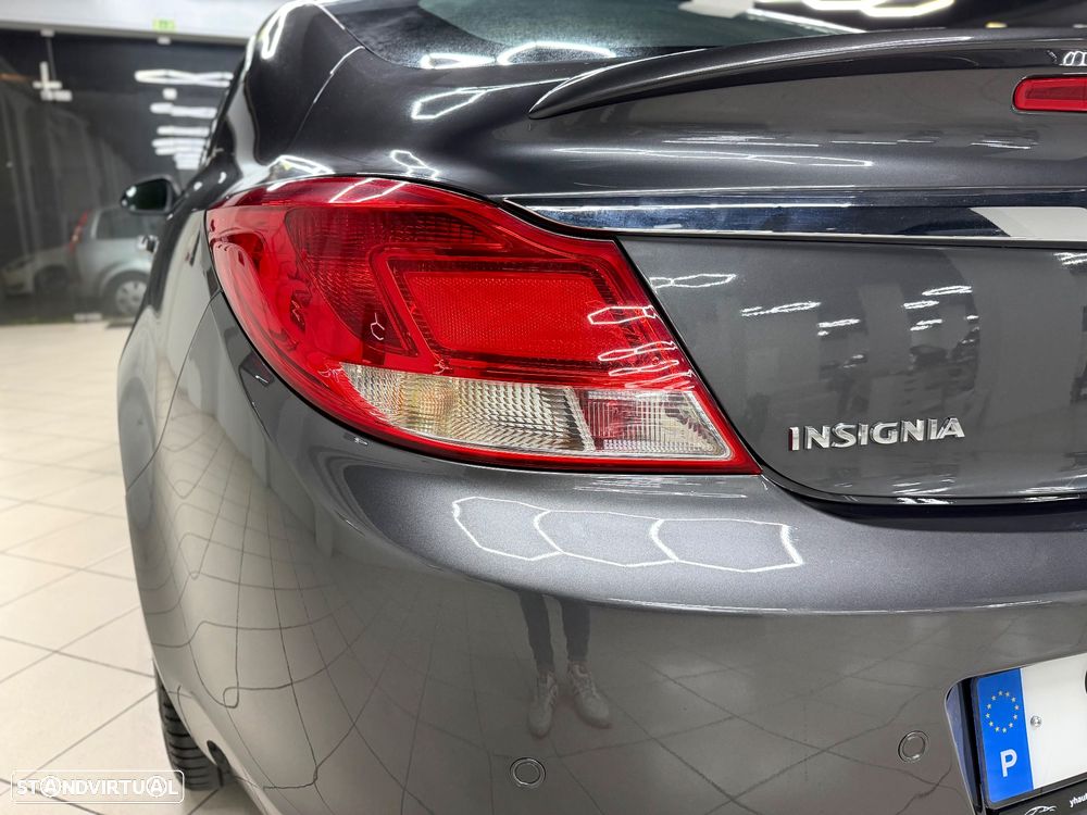 Opel Insignia 2.0 CDTI ecoFLEX Design Edition - 8