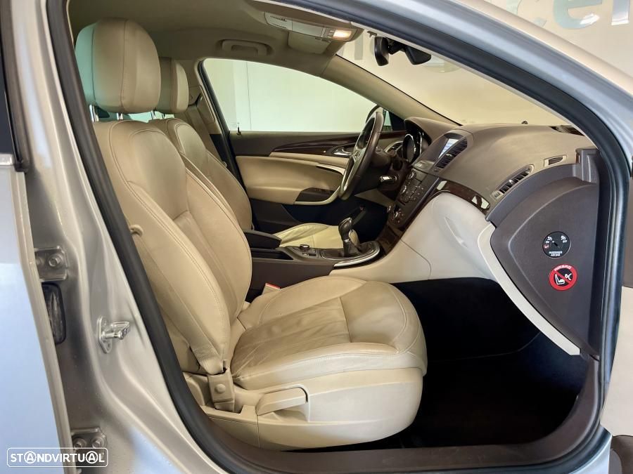 Opel Insignia Sports Tourer 2.0 CDTi Cosmo - 21