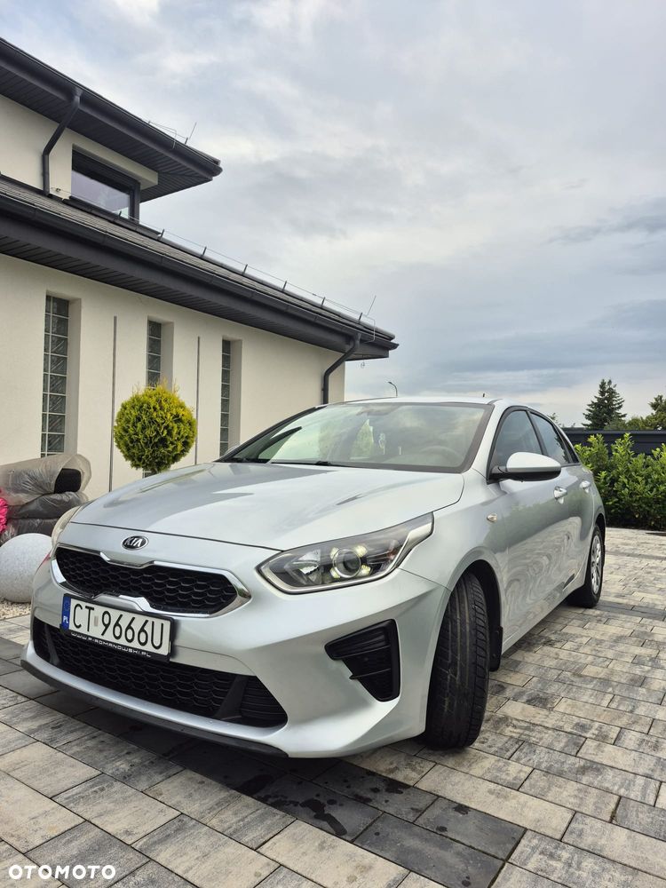 Kia Ceed 1.6 CRDi SCR L - 16