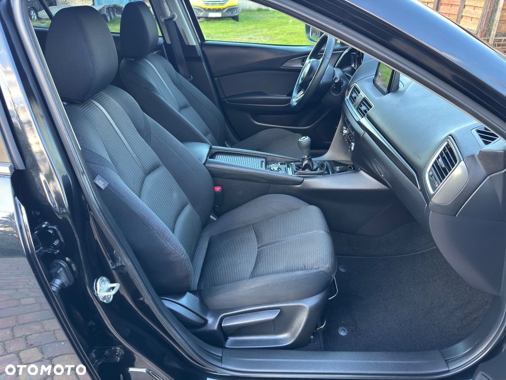 Mazda 3 - 25