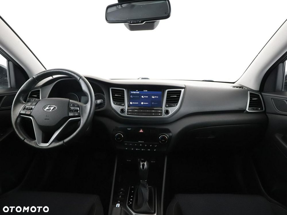 Hyundai Tucson 2.0 CRDi 4WD Automatik Intro Edition - 16