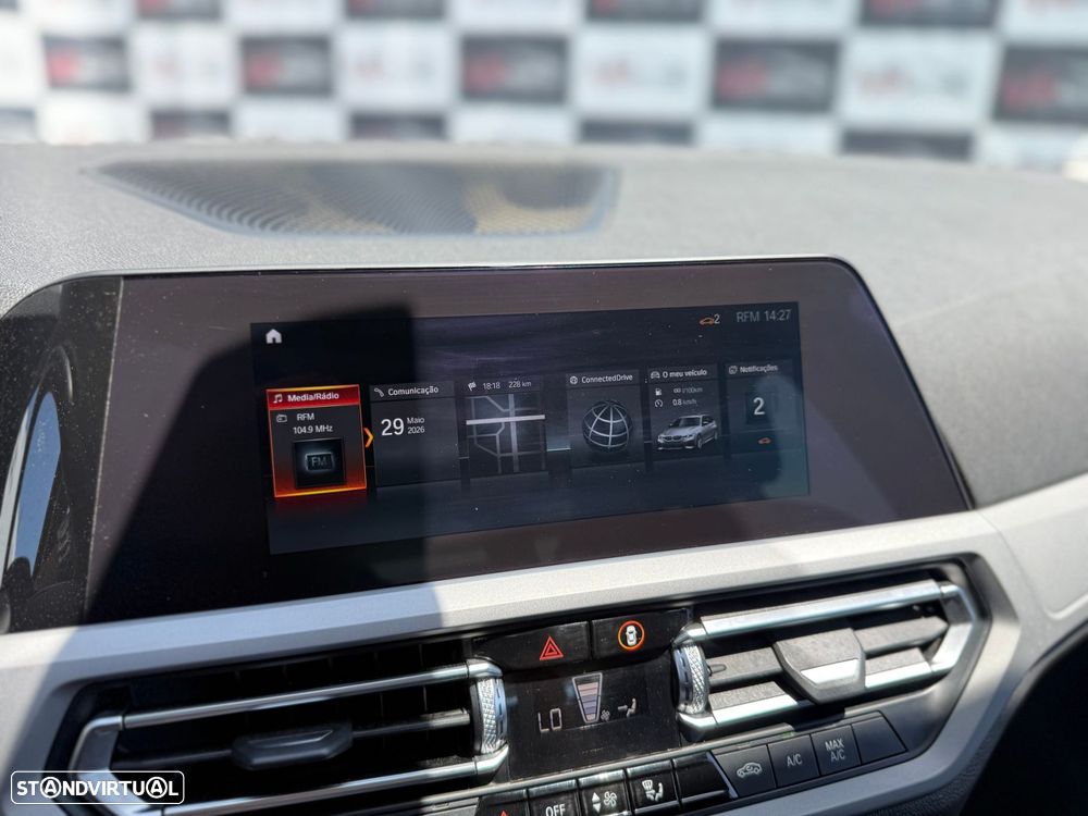 BMW 318 d Corporate Edition - 39