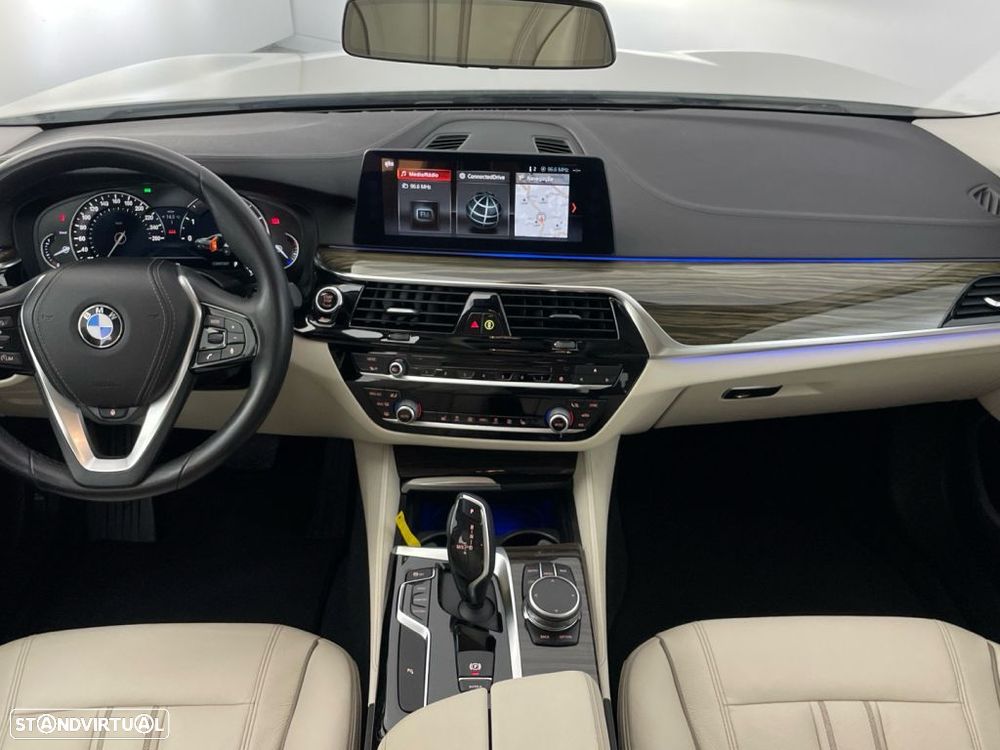 BMW 520 d Aut. Luxury Line - 10