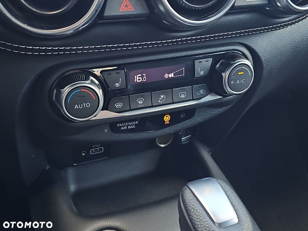 Nissan Juke 1.6 Hybrid N-Connecta AMT - 10