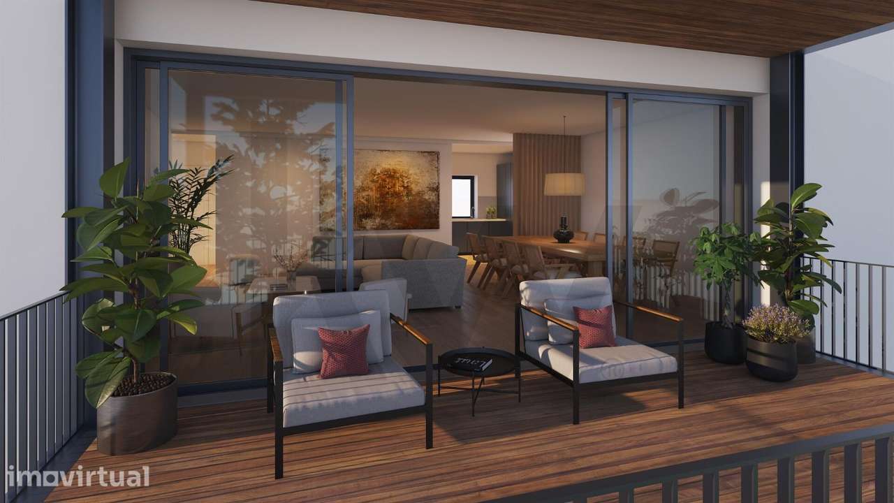 Exclusividade e História na Estrela: Luxuoso T3 com Varanda e Charme P - Grande imagem: 5/20