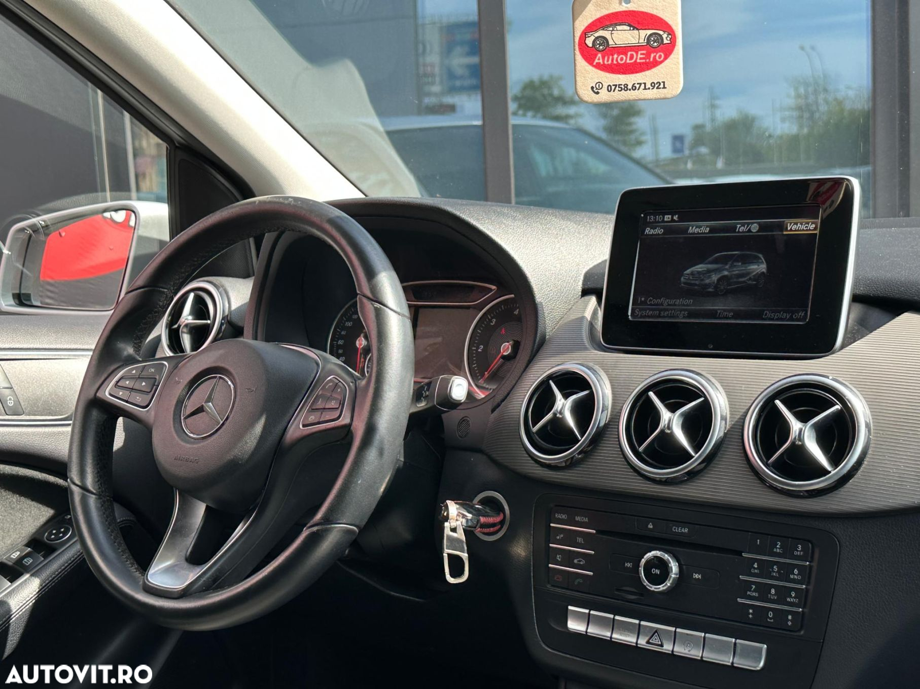 Mercedes-Benz B - 7