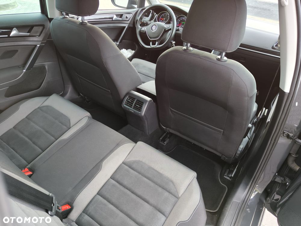 Volkswagen Golf 2.0 TDI BMT Highline DSG - 12