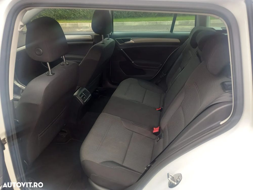 Volkswagen Golf 2.0 TDI (BlueMotion Technology) Comfortline - 12