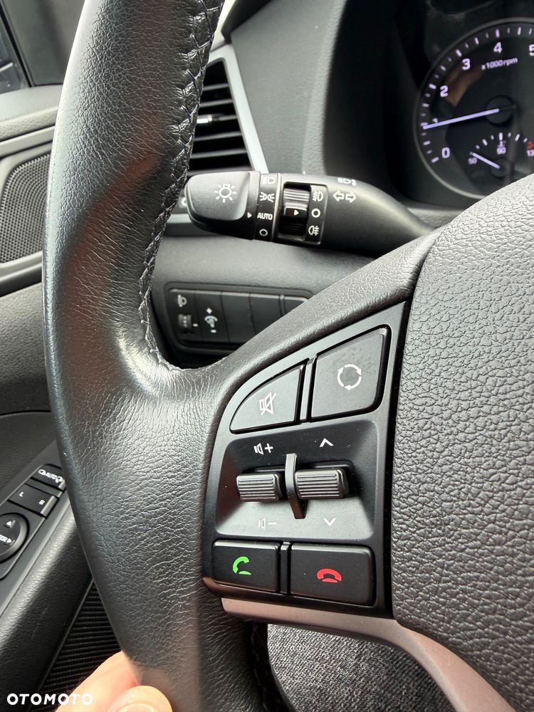 Hyundai Tucson 1.6 GDi 2WD Pure - 24