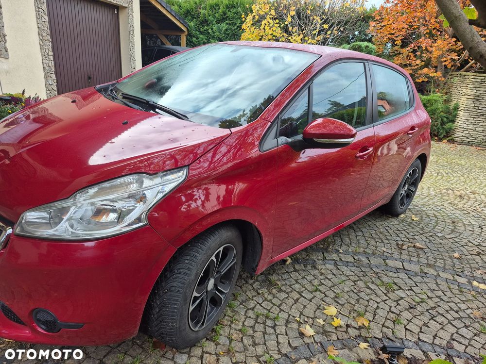 Peugeot 208 1.4 HDi Active - 1