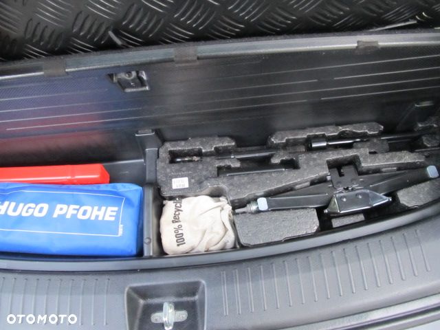 Kia Carens 2.0 GDI Spirit - 31