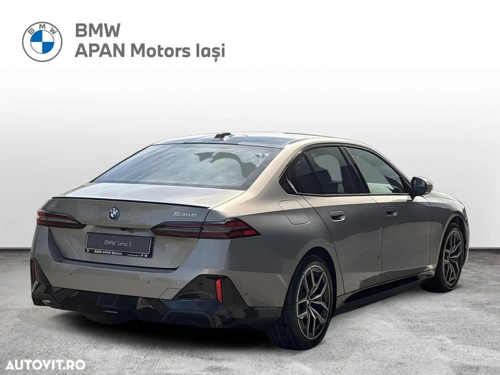 BMW Seria 5 530e xDrive Aut. - 5