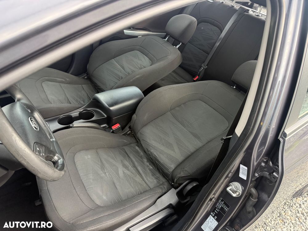 Kia Ceed 1.4 CRDi 90 SW Vision - 21