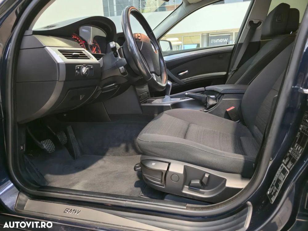 BMW Seria 5 520d - 12