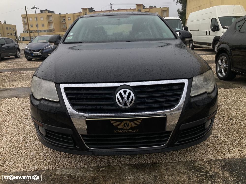 VW Passat 2.0 TDI Trendline Pack - 2