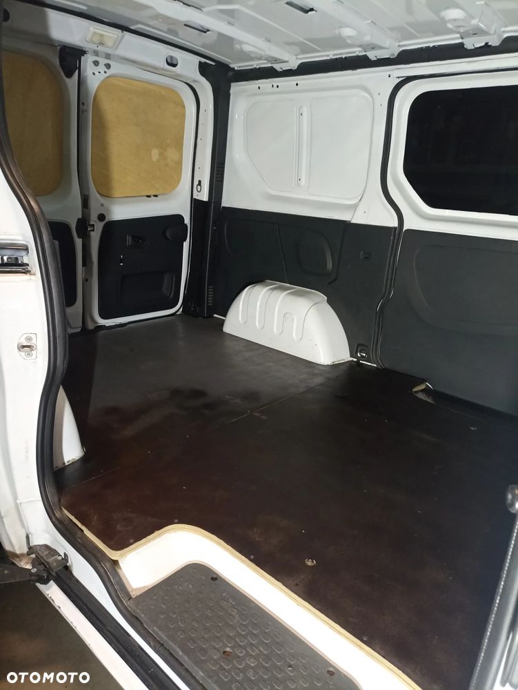 Renault Traffic 3 - 7