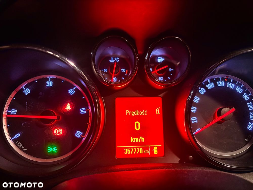 Opel Astra 1.7 CDTI - 12