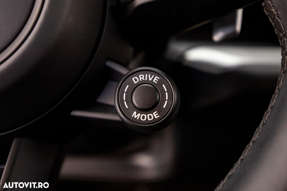 Porsche Cayenne Coupe - 34