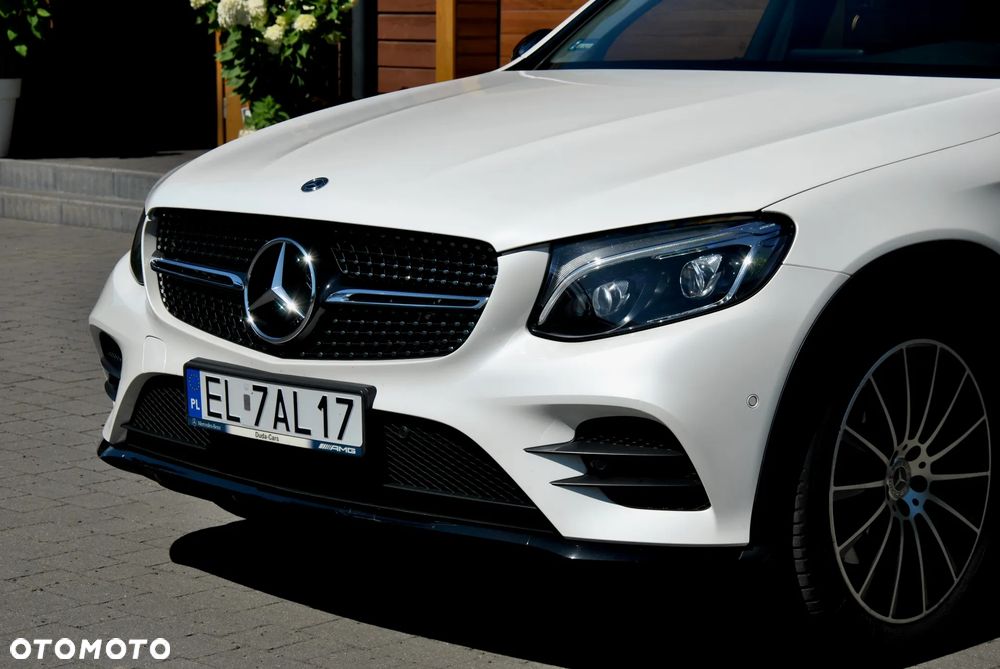 Mercedes-Benz GLC - 11