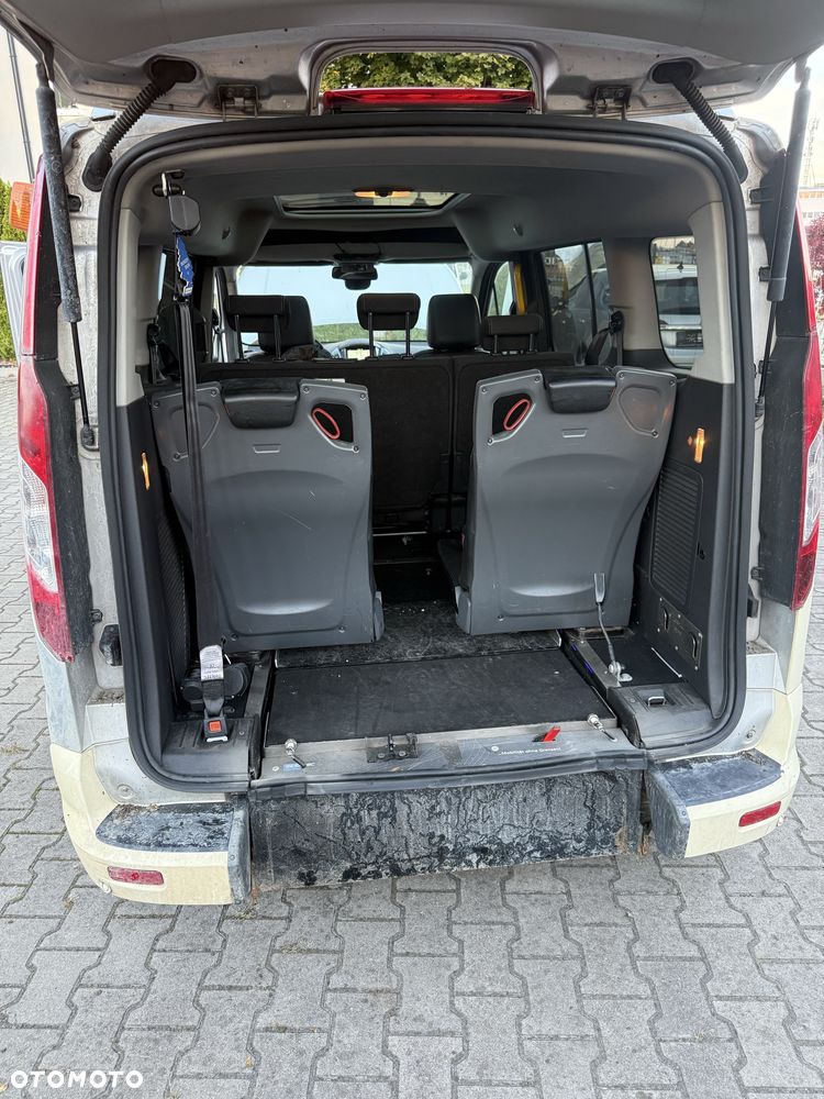 Ford Tourneo Connect Grand - 7