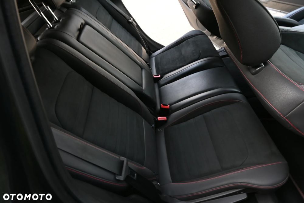 Ford Kuga 2.0 TDCi AWD ST-Line - 24