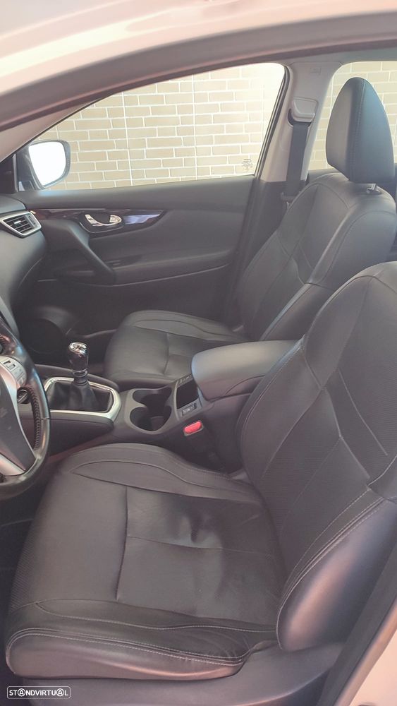 Nissan Qashqai 1.5 dCi TEKNA+ - 10