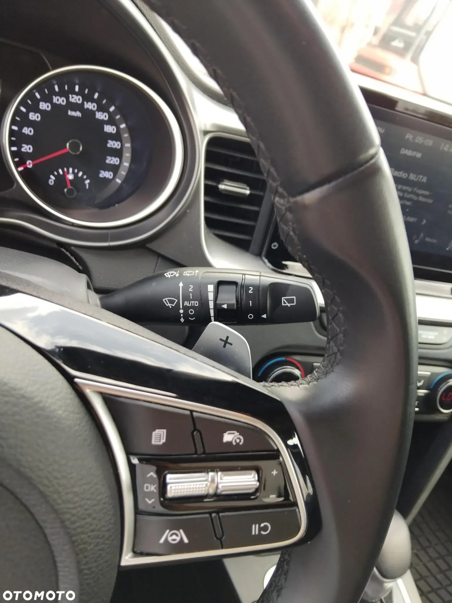 Kia XCeed 1.5 T-GDI M DCT - 14