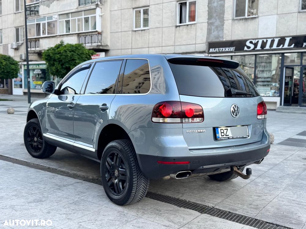 Volkswagen Touareg - 3