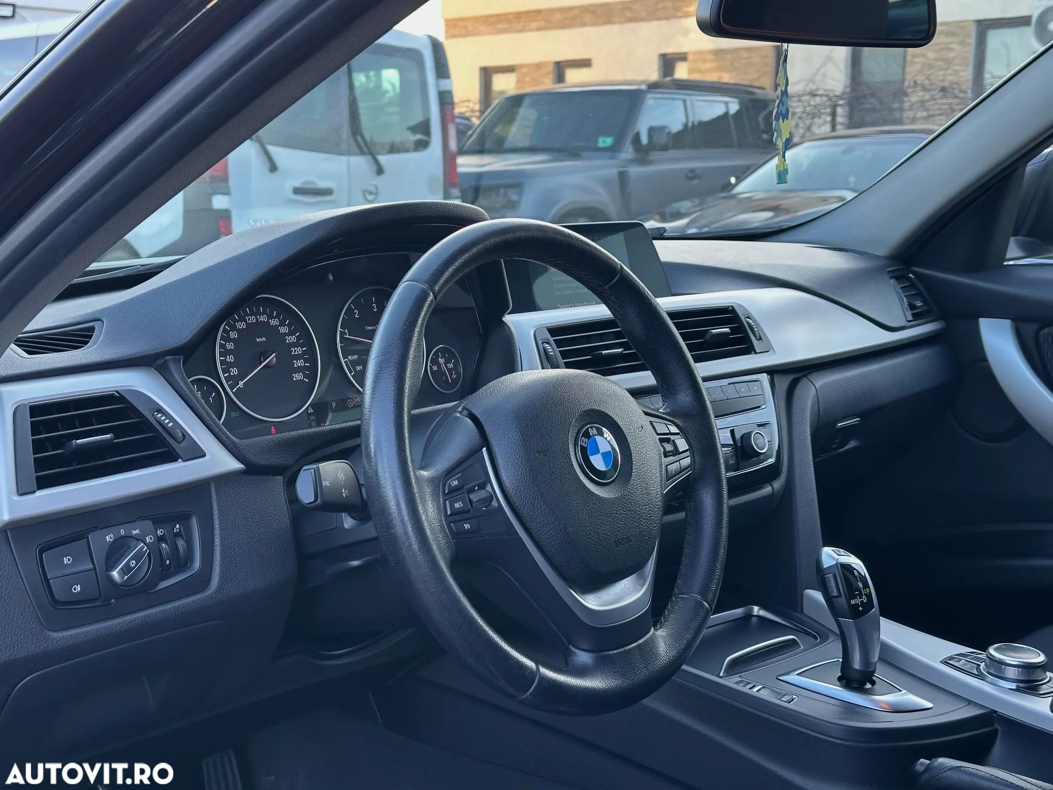 BMW Seria 3 320d Touring Aut. Advantage - 15