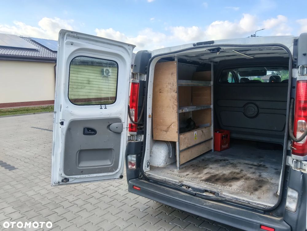 Opel Vivaro - 14