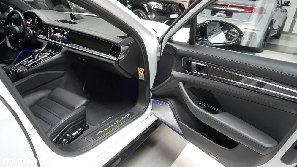 Porsche Panamera Turbo S E-Hybrid Executive - 9