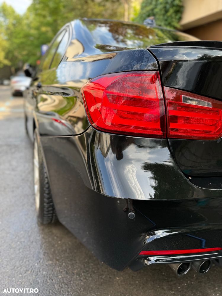 BMW Seria 3 320i xDrive Aut. - 5