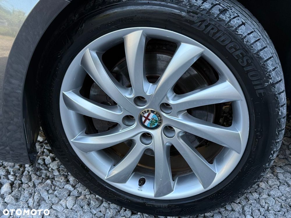 Alfa Romeo Giulietta 1.4 TB MultiAir Exclusive - 15