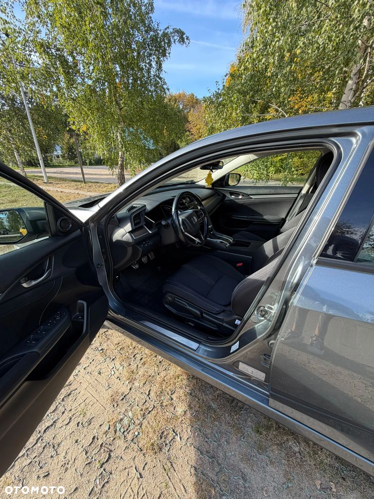 Honda Civic 1.5 T Elegance - 9