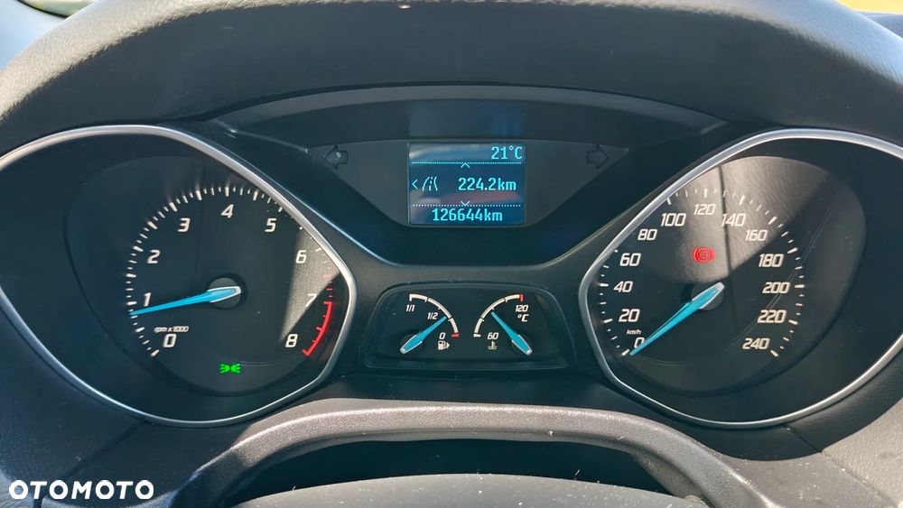 Ford Focus 1.6 Ambiente - 19