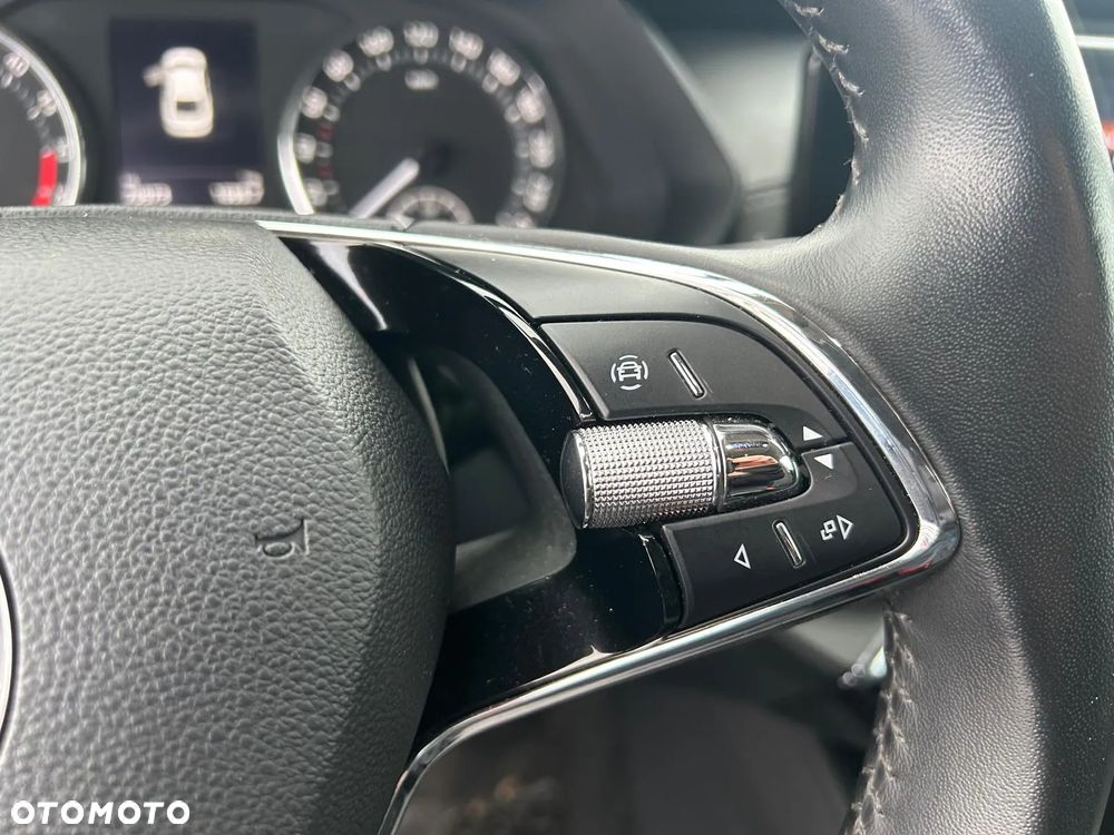 Skoda Octavia 2.0 TDI Style - 13
