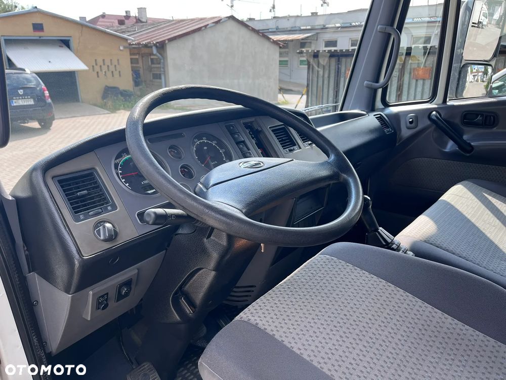 Nissan Atleon - 11