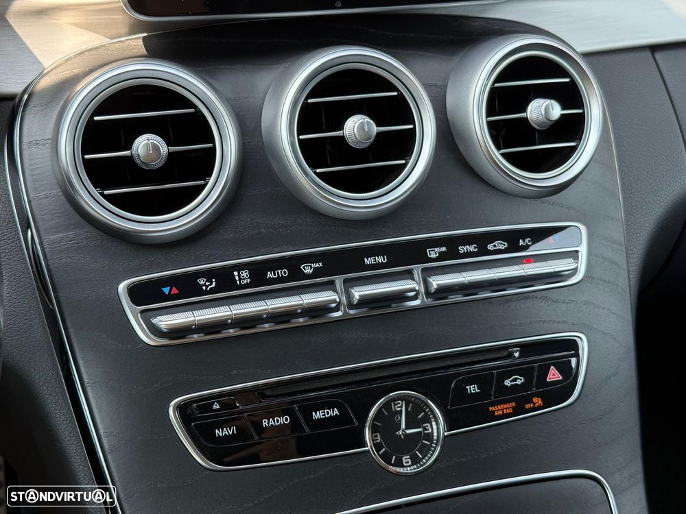 Mercedes-Benz C 220 d Coupe 9G-TRONIC AMG Line - 20