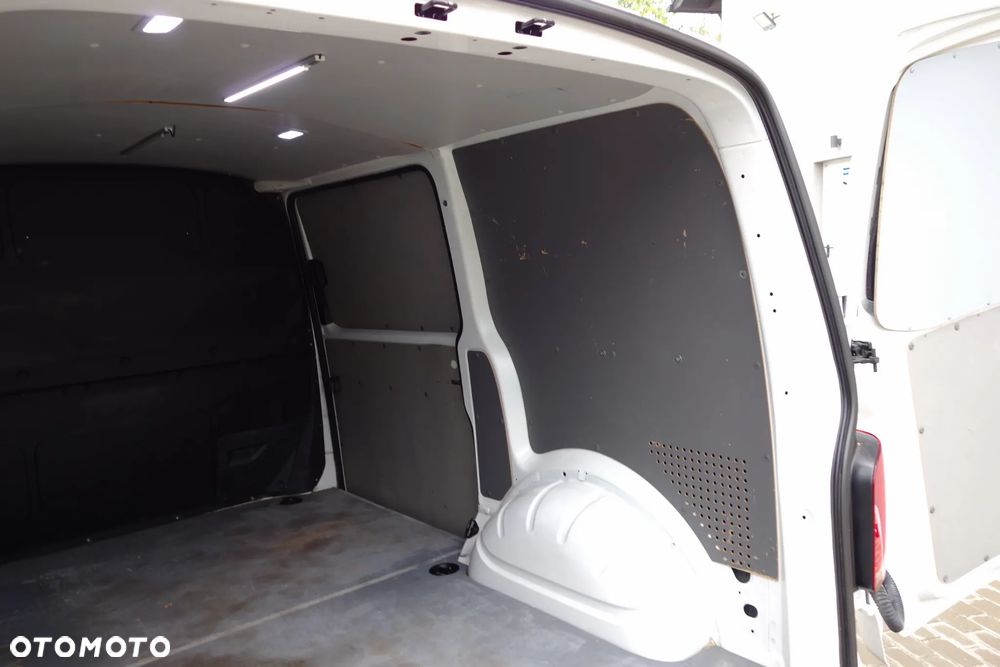 Volkswagen Transporter 2.0 TDI Automat T6 L1H1 Klima Webasto Navi - 9