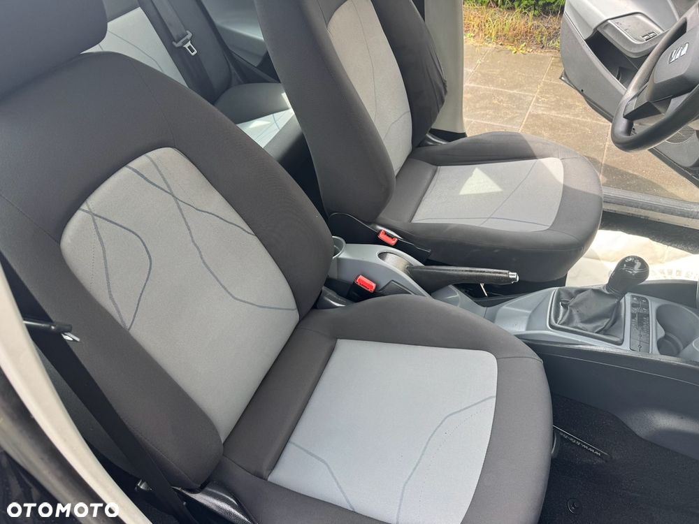 Seat Ibiza 1.4 16V Reference - 9