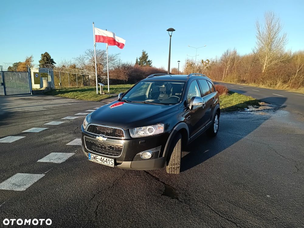 Chevrolet Captiva 2.2 D LTZ - 3