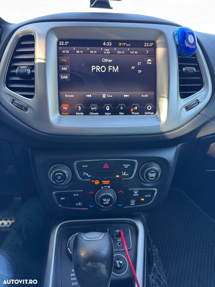 Jeep Compass 2.0 M-Jet 4x4 AT Longitude - 18