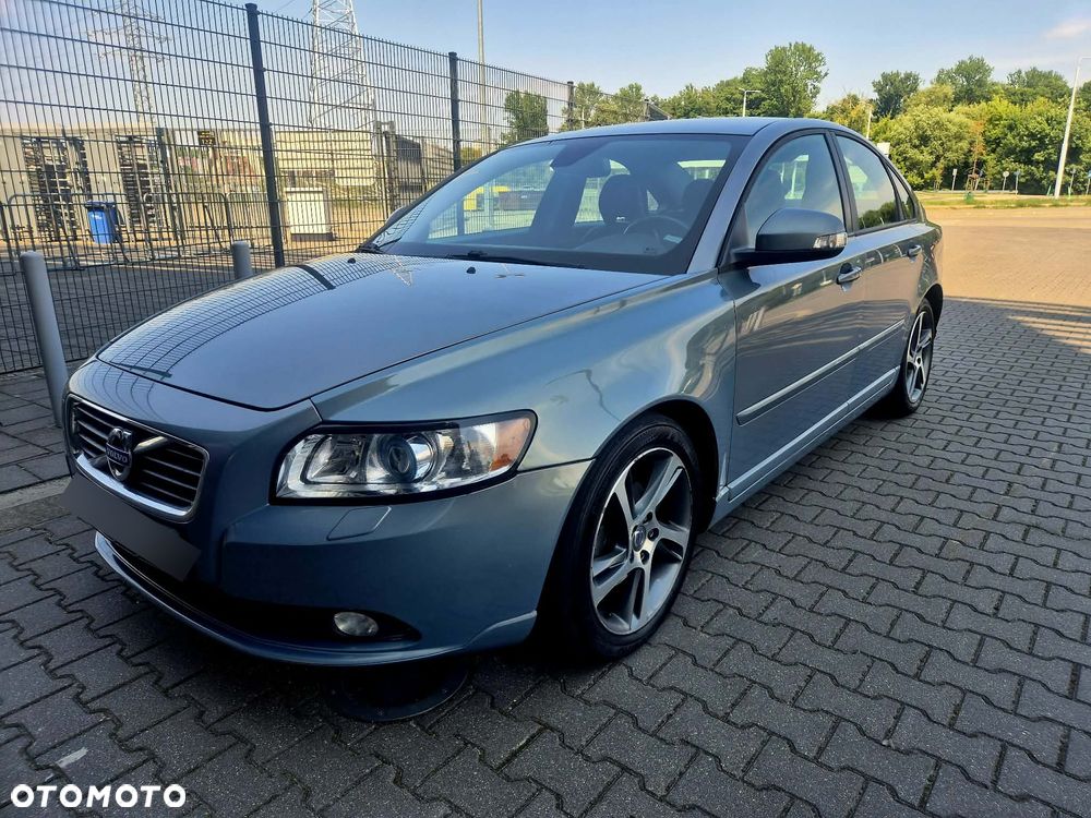 Volvo S40 - 1