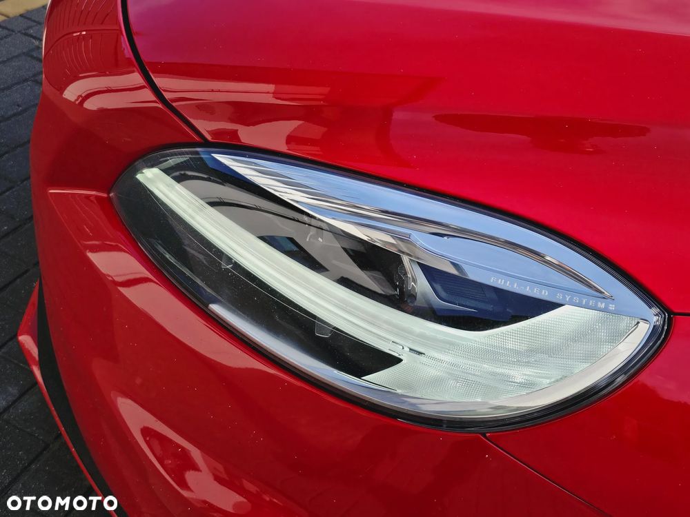 Volvo V40 D2 Drive-E R-Design Momentum - 35