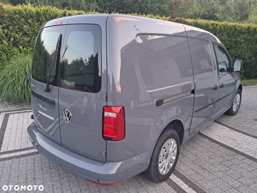 Volkswagen Caddy Max - 4