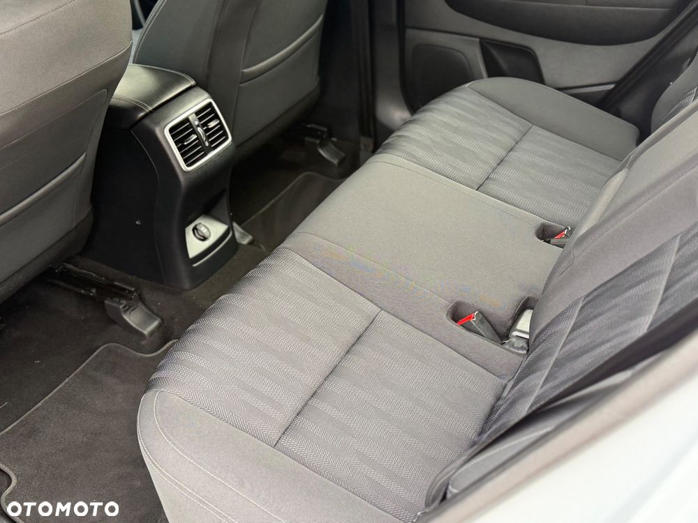 Kia Sportage - 14