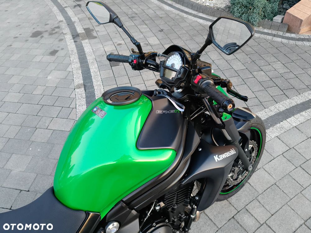 Kawasaki ER - 9