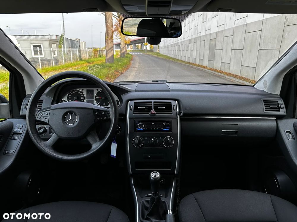 Mercedes-Benz Klasa B 180 CDI DPF - 17