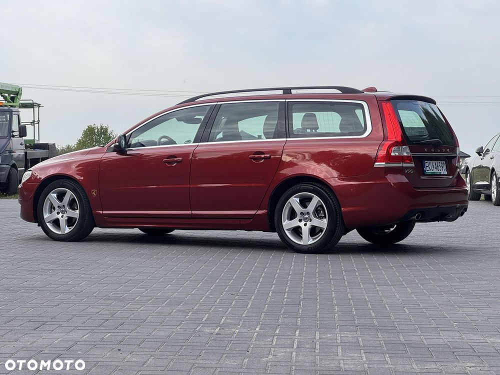 Volvo V70 D4 Momentum - 11